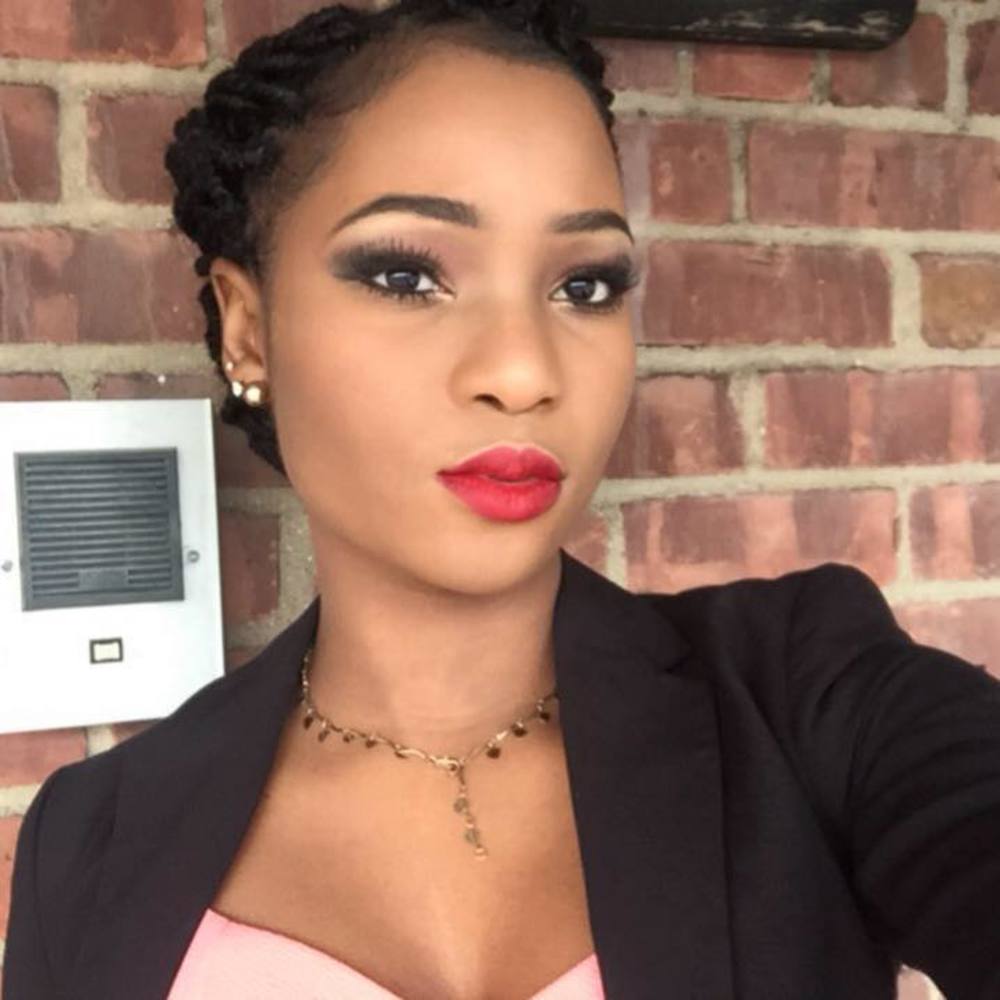 Meet your Posher, Cynthia